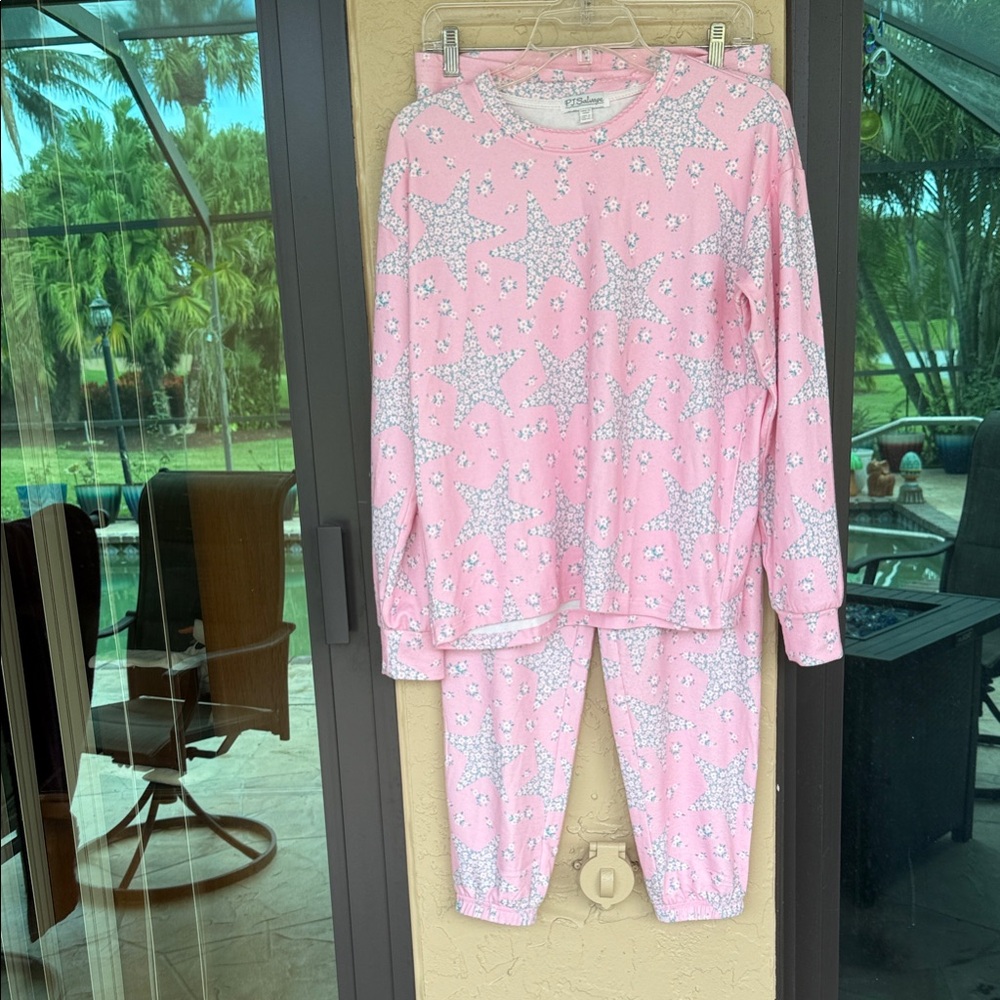 P.J. Salvage Pink Star Pattern  Adult Pajama Set
